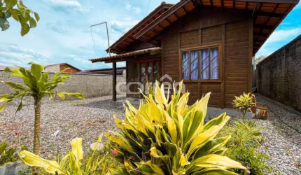 Casa com 3 quartos à venda na Rua Vicente de Carvalho, 192, Centro, Balneário Barra do Sul, 110 m2 por R$ 350.000