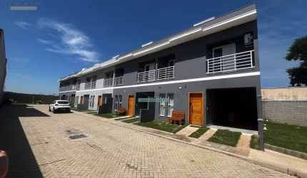 Casa em condomínio fechado com 3 quartos à venda na LAURENZON, 110, Bom Jardim, Jundiaí por R$ 500.000