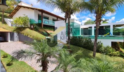Casa à venda no balneário Escarpas do Lago - Capitólio (MG), com 10 dormitórios, 5 suítes e garagem para 20 carros
