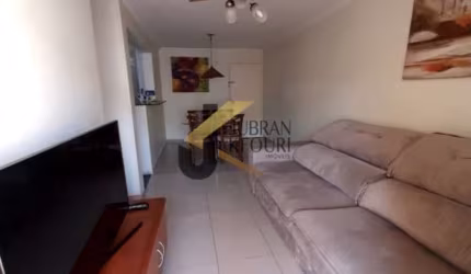 Apartamento à venda na Ponte Preta, 3 dormitórios (suíte) e 2 vagas, Living 2 ambientes,sacada,  cozinha planejada, área de serviço. Lazer comum.