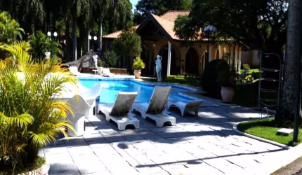 Casa em condomínio à venda em Valinhos, 4 quartos, (4 suítes com armários).