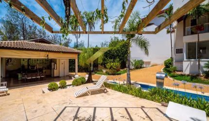 Casa à venda no Parque Taquaral -Campínas, 5 quartos (3 suítes), piscina e espaço gourmet