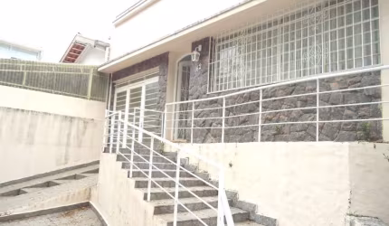 Casa comercial/residencial à venda no Jardim Proença - Campinas, com 3quartos, copa-cozinha, edícula e 2 vagas de garagem.