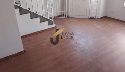 casa à venda no bairro Guanabara residencial e ou comercial ,boa localização e vaga pra 4 carros