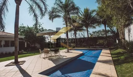 Além disso, é importante destacar que esta casa está alugada atualmente, gerando um bom rendimento financeiro. Isso significa que você pode adquirir um imóvel que não só irá atender às suas necessidad