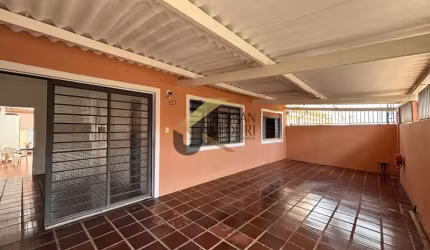 Casa à venda no Jardim Eulina - Campinas, com 3 dormitórios (1 suíte), edícula, 3 vagas de garagem