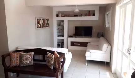 Cobertura duplex à venda no jardim Paraíso, com 3 dormitórios (1suíte) e 2 garagens.
