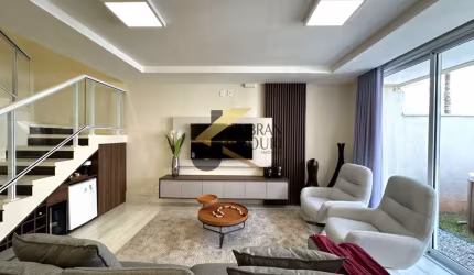 Casa em condomínio à venda no entorno do Alphaville Campinas, com 4 quartos (2 suítes) e garagem para 2 carros.