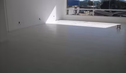 Aluguel Sala Comercial locação Rua Bahia esquina com a Minas Gerais Camboriú