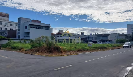 Terreno com área  grande á venda em Camboriú SC