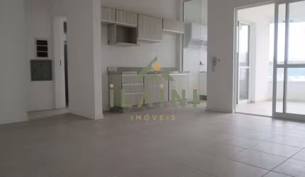 Apartamento á venda em Camboriú com 3 dormitórios sendo 1 suíte