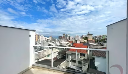 Prédio residencial com 15 estúdios no Centro