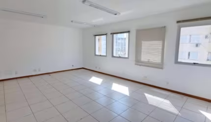 Sala comercial no centro de Florianópolis
