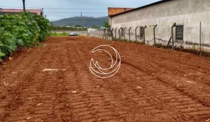 Terreno de 972m² no bairro Canasvieiras