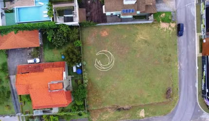 Terreno de 906m² no bairro João Paulo