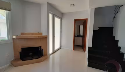Casa Residencial de 3 dorms no bairro Campeche