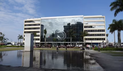 Prédio à venda na Rua Jair Hamms, --, Pedra Branca, Palhoça