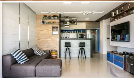 Cobertura de 3 dorms no bairro Campeche