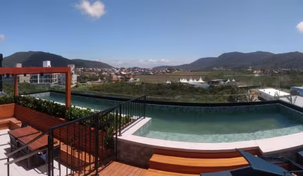 Apartamento de 1 dorm no bairro Novo Campeche