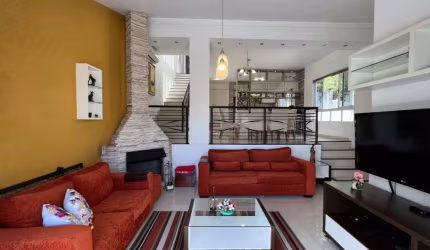 Casa Residencial de 3 dorms no bairro Pantanal