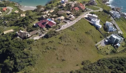 Terreno de 1537.63m² no bairro Centro