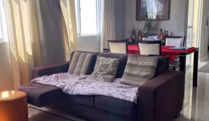 Apartamento de 2 dorms no bairro Barreiros