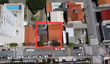 Terreno de 247.56m² no bairro Estreito