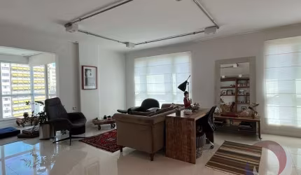 Sala Comercial de 62.16m² no bairro Centro