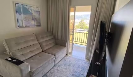 Apartamento de 2 dorms no bairro Centro