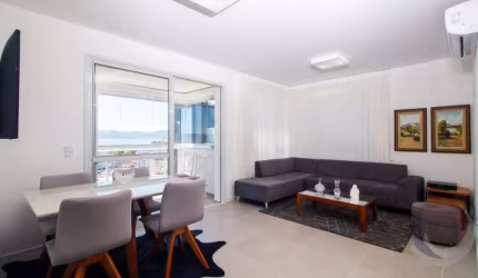 Apartamento de 101m² com 3 quartos em Balneário do Estreito