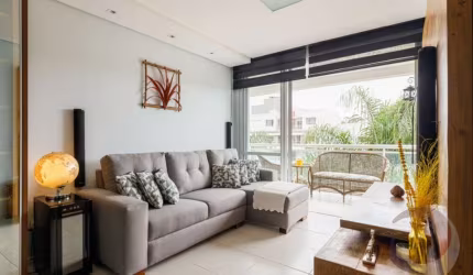 Apartamento de 3 dorms no bairro Campeche