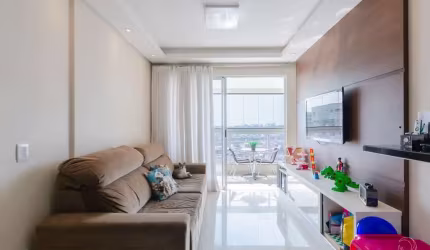 Apartamento de 3 dorms no bairro Campinas