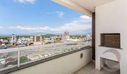 Apartamento de 2 dorms no bairro Pagani