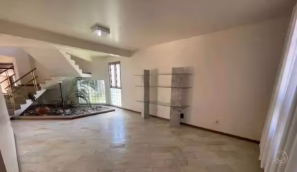 Casa com 5 quartos e Galpão acoplado na Fazenda Santo Antônio em São José