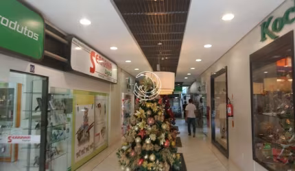Sala Comercial de 30.5m² no bairro Trindade