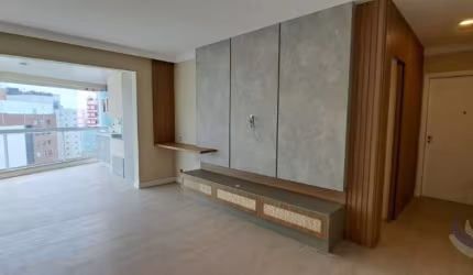 Apartamento de 3 dorms no bairro Centro