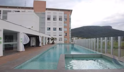 Duplex de 3 dorms no bairro Pedra Branca