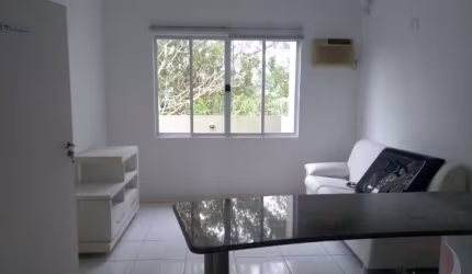 Casa Residencial de 2 quartos no bairro Agronômica