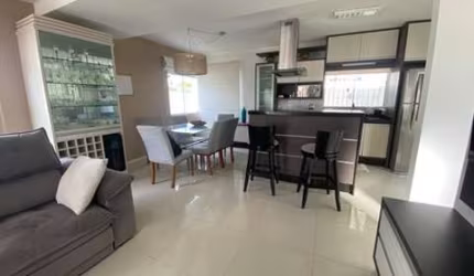 Exelente casa com 3 quartos no encantador bairro Campeche