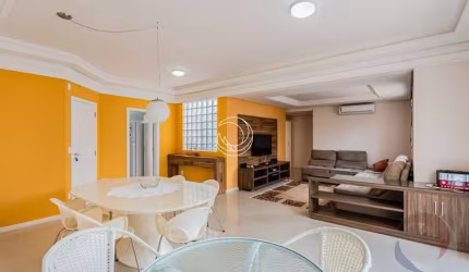 Cobertura de 4 dorms no bairro Ingleses