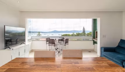 Apartamento de 3 dorms no bairro Jurerê