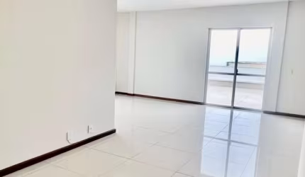 Cobertura de 3 dorms no bairro Bom Abrigo
