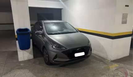 Box Garagem de 12m² no bairro Centro