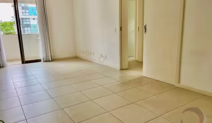 Apartamento de 2 dorms no bairro Centro