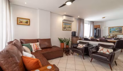 Apartamento com 3 dormitórios  no Centro de Florianópolis