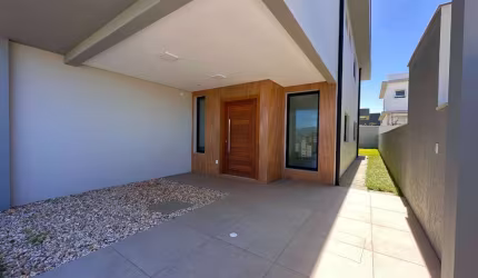 Casa de 3 suítes à venda no Jardim Campeche