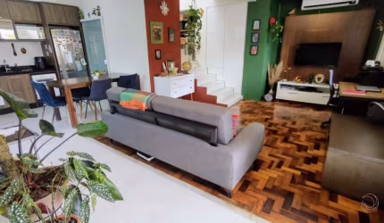 Casa Residencial de 3 dorms no bairro Centro