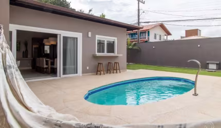 Casa Residencial de 3 quartos no bairro Rio Tavares