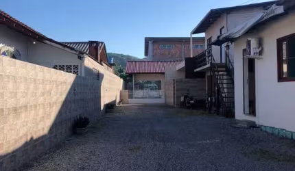 Terreno de 846.4m² no bairro Campeche