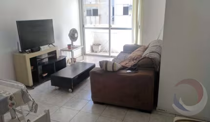 Apartamento de 3 dorms no bairro Trindade